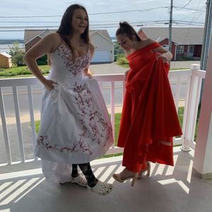 Meet your Posher, Lexie